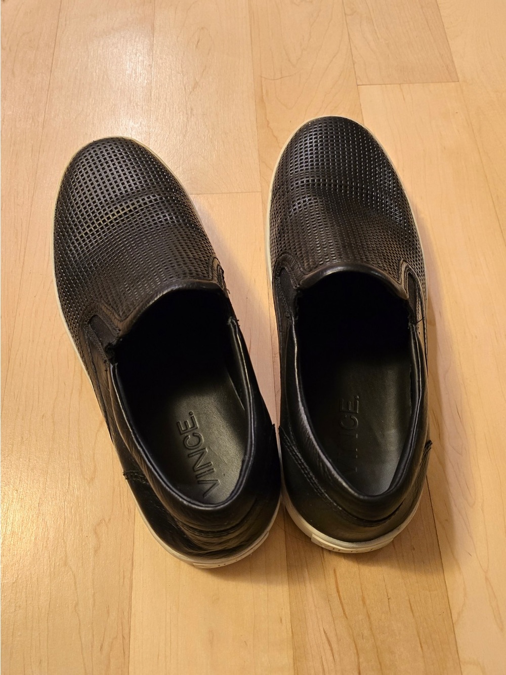 Vince Men's Black Slip-On Sneakers - Picture 2 of 4